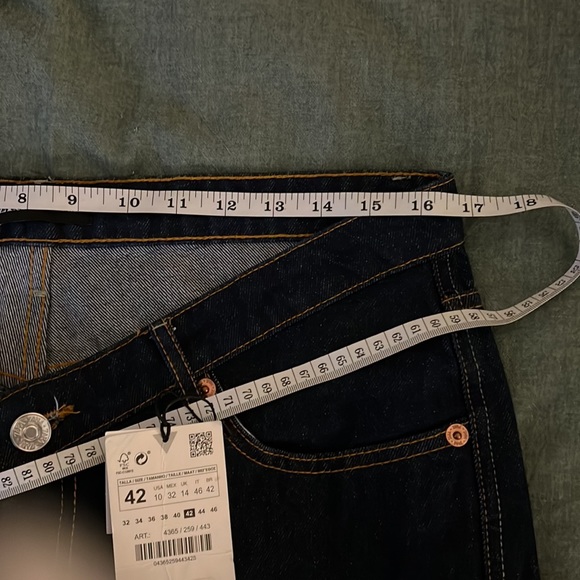 Zara: V front tailored straight leg jeans. - Picture 6 of 13